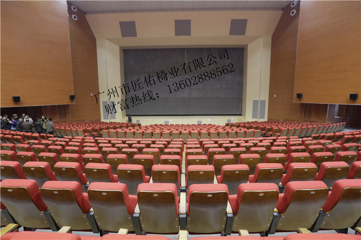 _XRZ4940.jpg